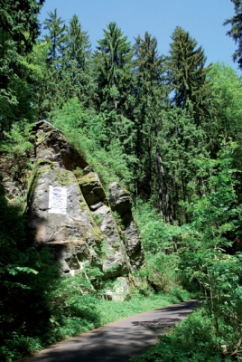 10 m vysoká Ivanská skála
