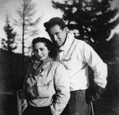 Hugo a Martha na svatební cestě, krátce před odjezdem do Izraele,
v roce 1948