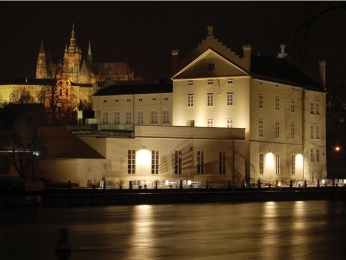 Krásy Prahy z&nbsp;výšky můžete od září obdivovat i&nbsp;ve večerních hodinách 