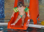 Zu den Wasserspielen im Aquadrom der Stadt Most