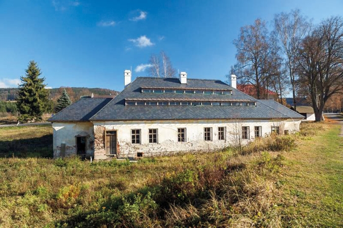 Areál historických železáren v Milovech