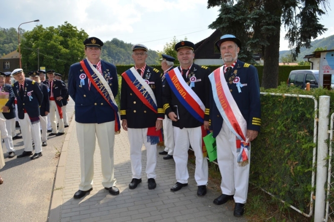 Zleva: Zdeněk Novotný, Josef Bílek, Jan Pöschl a Václav Hodr, předsedové spolků ve Štěchovicích, Davli, Purkarci a Praze