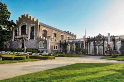 Zámecká jízdárna v Hluboké nad Vltavou