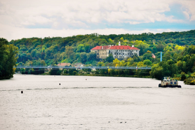 Vltava, Nelahozeves