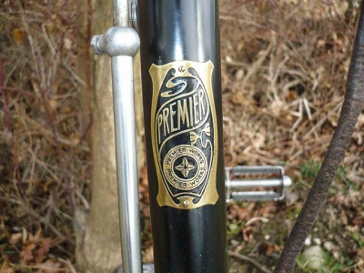 Značka kola Premier