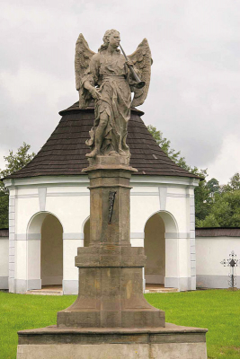 Socha anděla posledního soudu Gregora Thenyho