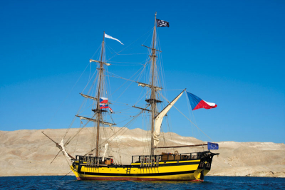 Plachetnice Le Grace, věrná replika brigy kapitána Heřmana 
www.lagrace.cz