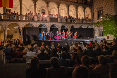 Opera na 3. nádvoří státního hradu a zámku