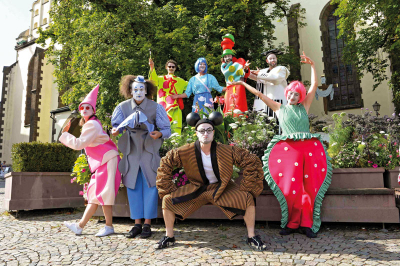 Komedianti v ulicích