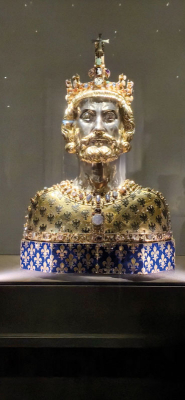 Koruna římského krále 
Karla IV.