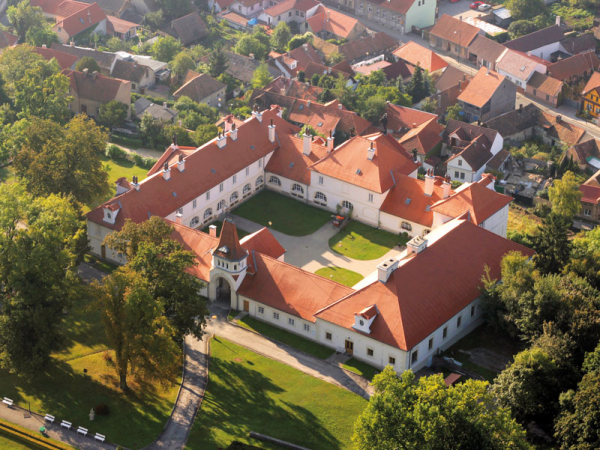 Klášter augustiniánů v Lysé nad Labem