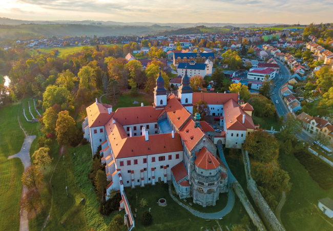 Třebíč: Město, kde se potkávají staletí