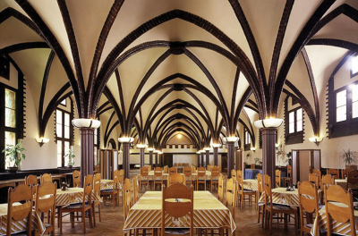 Hradec Červený zámek