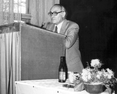 International scientifi c conference with the theme: The role of the magazines in the lives of Terezín’s children and youth – Terezín 25th – 28th
November 1991