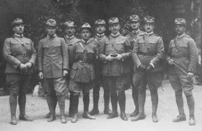 Felixův otec již jako italský interbrigadista (druhý zleva)