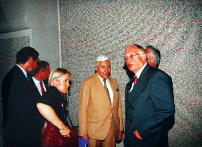 Felix jako člen jednání o odškodnění...