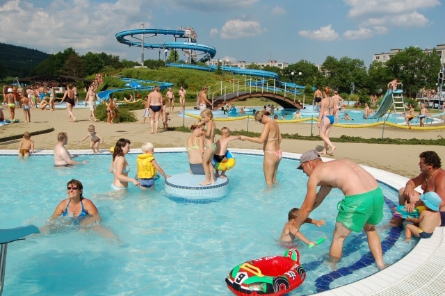 Der Sommer in Klášterec nad Ohří (Klösterle an der Eger)