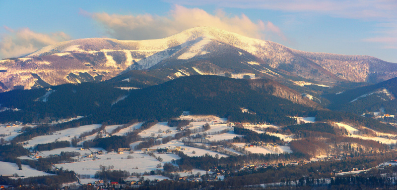 Nemusíš do Alp ani jinde, hledáš pobavení?