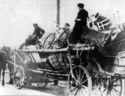 Češi opouštějí Sudety…