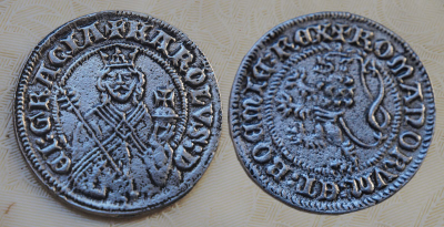 Zlatý dukát Karla IV., ražený před rokem 1355