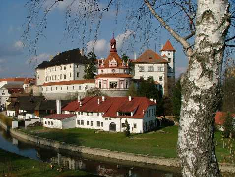 Jindřichův Hradec - město nad Vajgarem