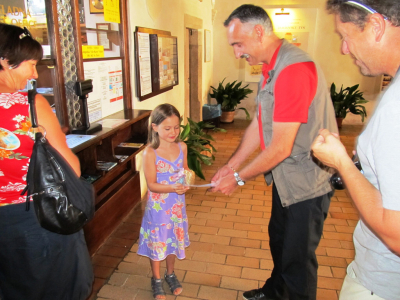 Tři střevíčky pro Popelku