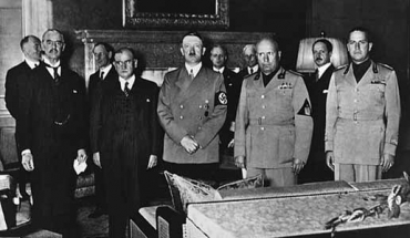 O nás bez nás ranou pod pás