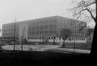 OSUDOVÝ PŘÍBĚH ČESKOSLOVENSKÉHO ZEMĚDĚLSKÉHO MUZEA (1891) 1918-1952