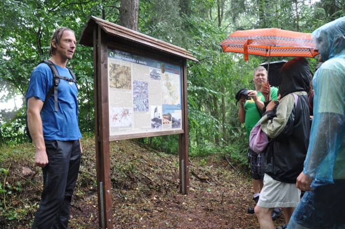 Světově unikátní karbonský les i uhelné lanovky představí nová naučná stezka u Břas