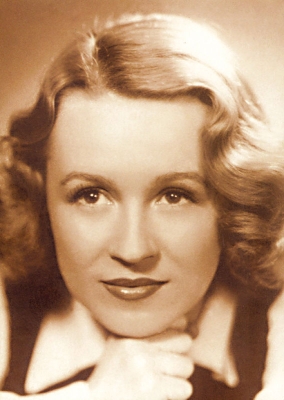 Nataša Hodáčová Gollová