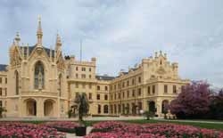 Velkolepý zámek Lednice