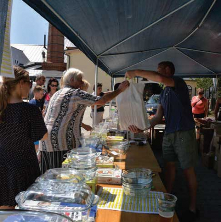 CENTRUM SKLÁŘSKÉHO UMĚNÍ HUŤ FRANTIŠEK V SÁZAVĚ