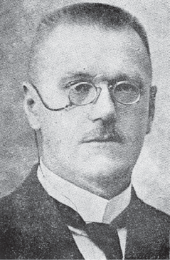 Iloma językami mówił... (100 lat)