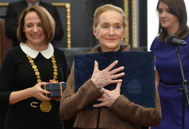 Umělci převzali čestná občanství Prahy