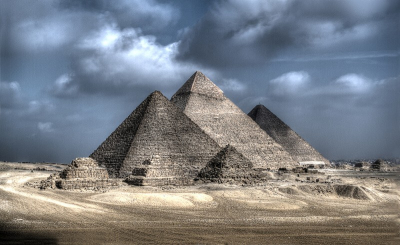 Pyramidy v Gíze