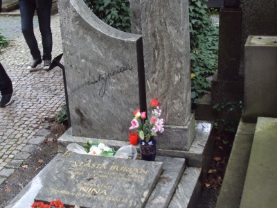 Burianův hrob na pražském Vyšehradě