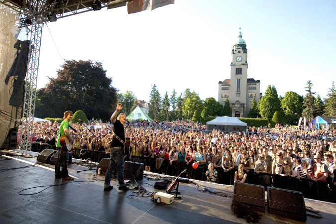 Mezi ploty opět v květnu!