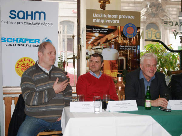 NEJVĚTŠÍ DEGUSTAČNÍ SOUTĚŽ PIV Z MINIPIVOVARŮ SE BLÍŽÍ