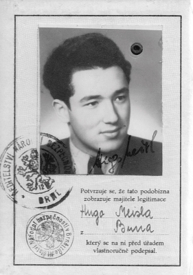 Poválečná legitimace Huga Maroma