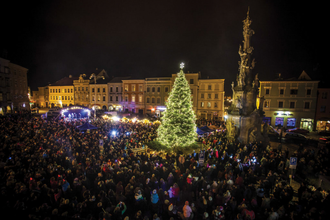 Festival betlémů opět zahájí advent v Jindřichově Hradci