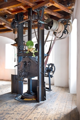 Chmelařské muzeum Žatec - lis se skřítkem Hopem