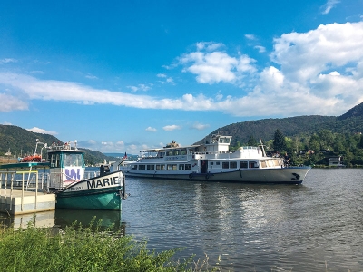 Výletní lodě na Labi – přístav Vaňov