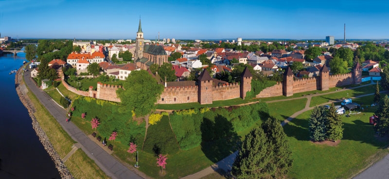 Středověké opevnění