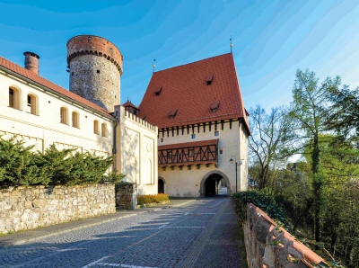 Věž Kotnov a Bechyňská brána