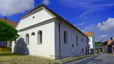 Židovská synagoga v Dolních Kounicích