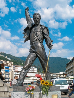 Socha Freddieho Mercuryho 
ve švýcarském Montreux