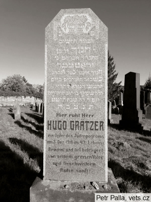 Náhrobní kámen zavražděného Huga Grätzera