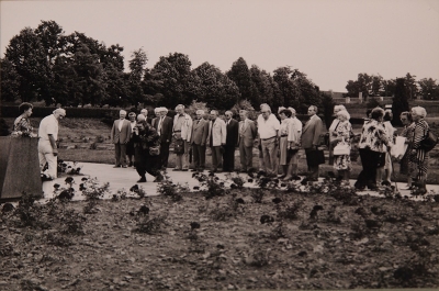 Poválečné setkání roudnických studentů v Terezíně