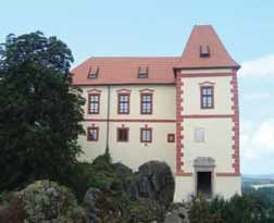 Pobočka: hrad Kámen