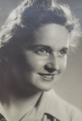 Eva v roce 1938